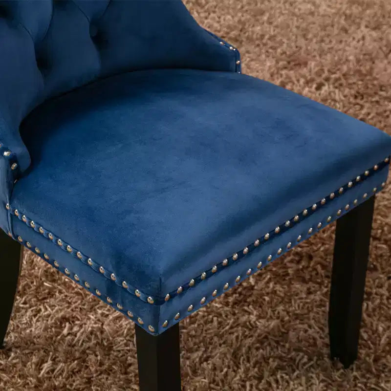 Sedie da pranzo moderne trapuntate in velluto, set da 2, gambe in legno massello e borchie, blu navy