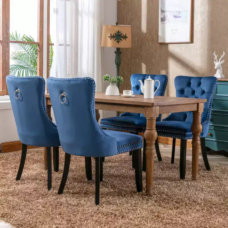 Sedie da pranzo moderne trapuntate in velluto, set da 2, gambe in legno massello e borchie, blu navy