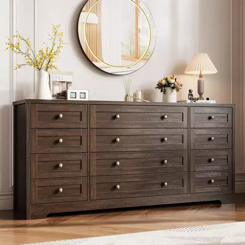 Cassettiere in legno resistenti con 12 cassetti, comò moderno per camera da letto, soggiorno o corridoio, mobile TV da 63" di larghezza per TV fino a 65"