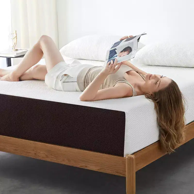 Materasso in memory foam con gel da 20 cm e fodera in maglia traspirante